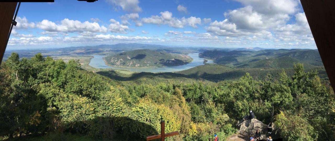 Dunazug Apartmanhaz Dömös 외부 사진